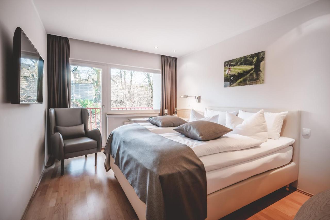 Landidyll Hotel Weidenbrueck & Spa Swisttal エクステリア 写真