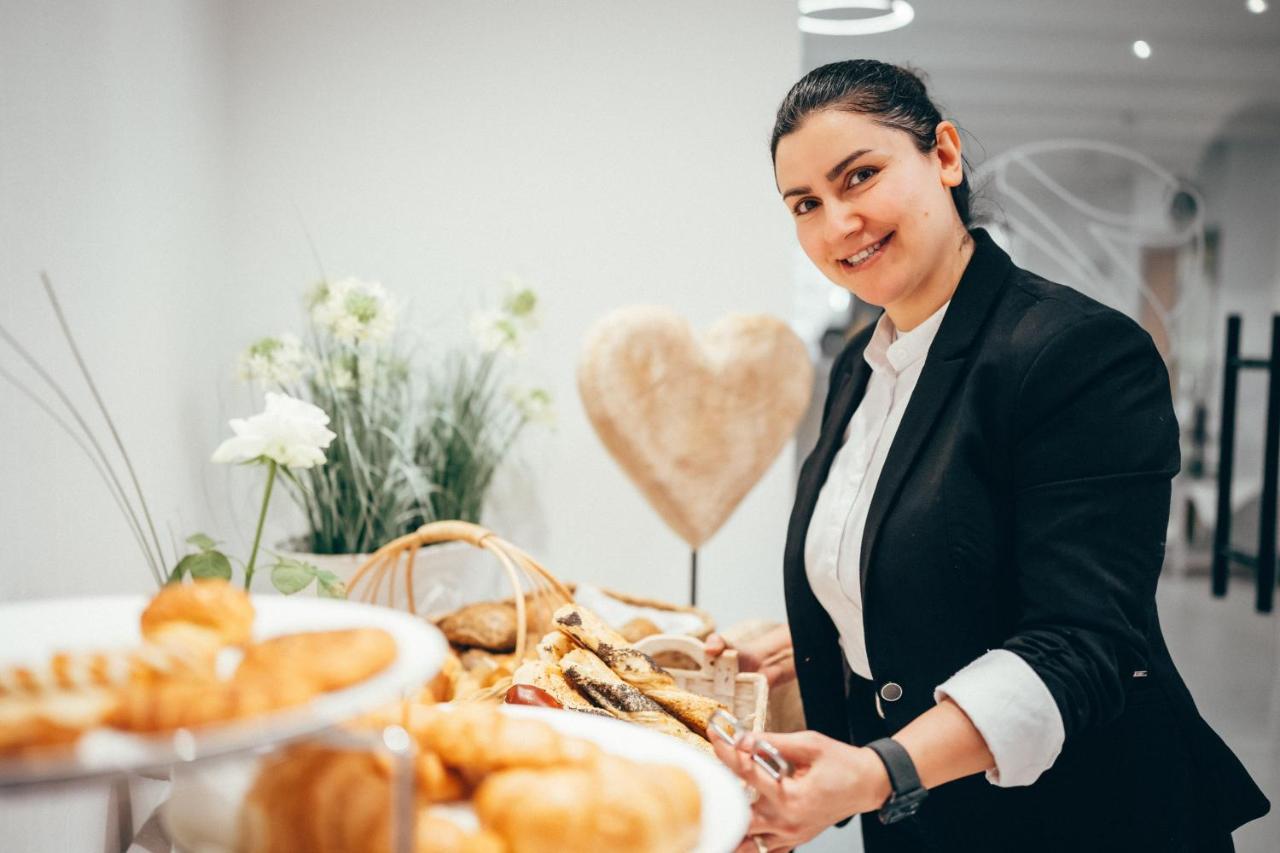 Landidyll Hotel Weidenbrueck & Spa Swisttal エクステリア 写真