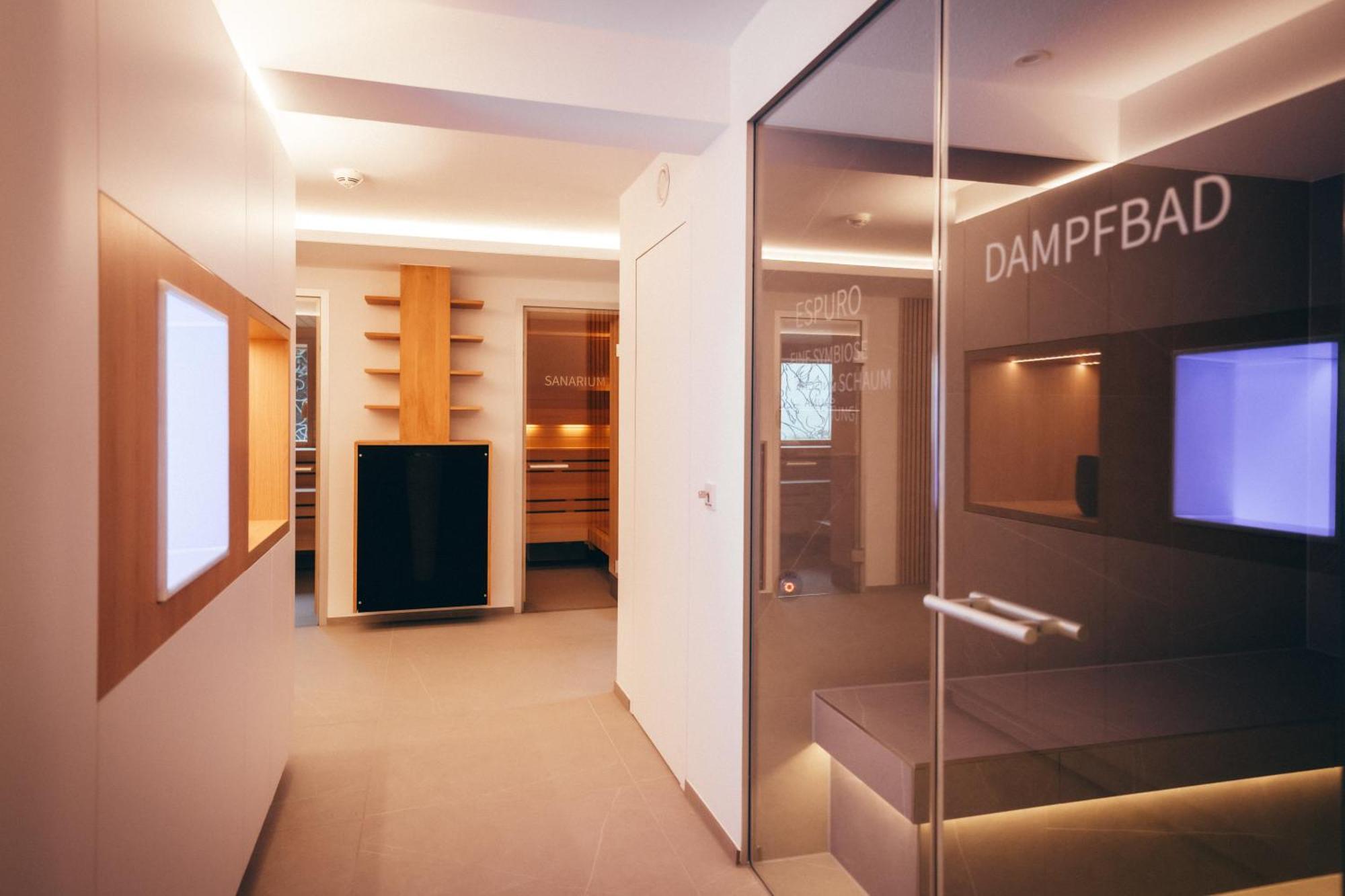 Landidyll Hotel Weidenbrueck & Spa Swisttal エクステリア 写真