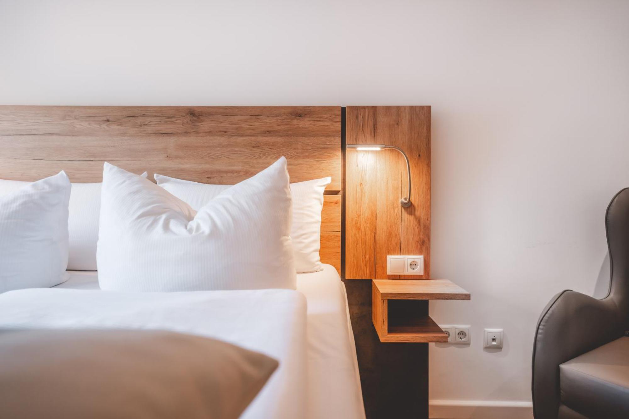 Landidyll Hotel Weidenbrueck & Spa Swisttal エクステリア 写真