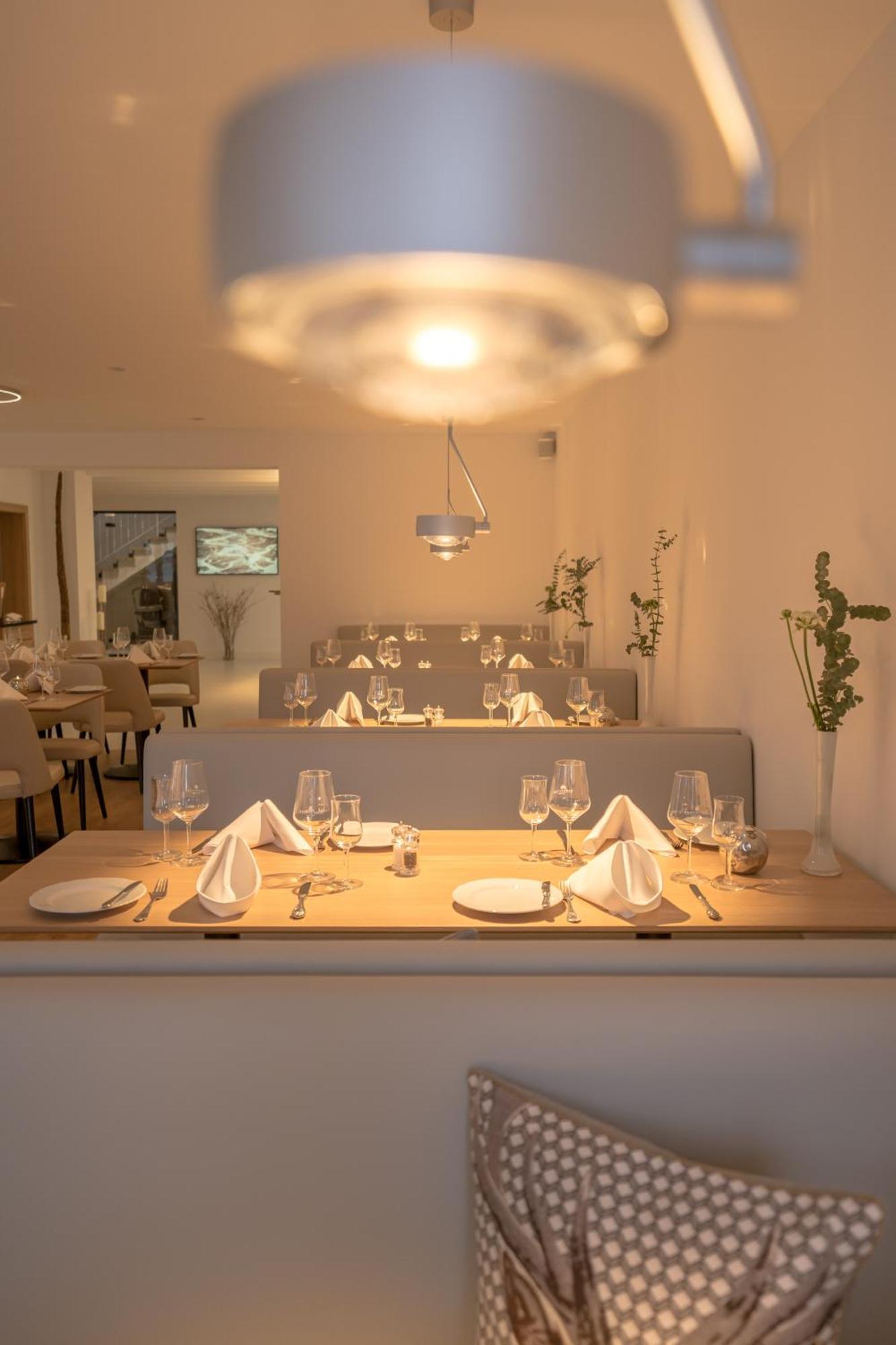 Landidyll Hotel Weidenbrueck & Spa Swisttal エクステリア 写真