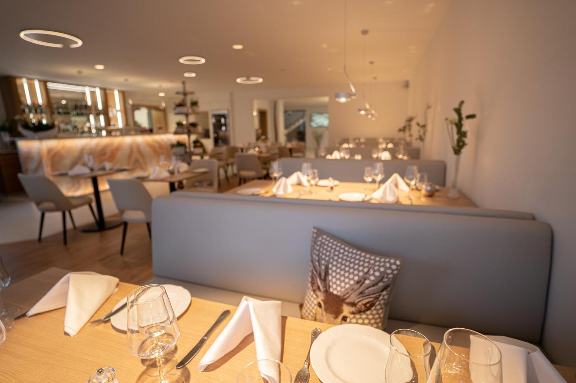 Landidyll Hotel Weidenbrueck & Spa Swisttal エクステリア 写真