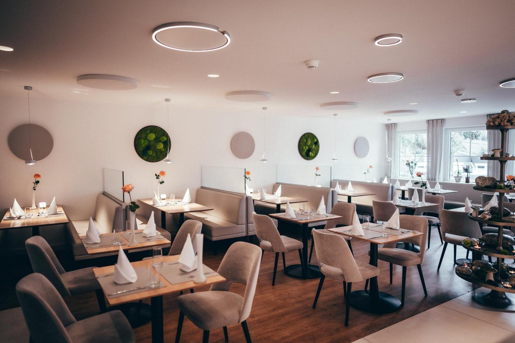 Landidyll Hotel Weidenbrueck & Spa Swisttal エクステリア 写真